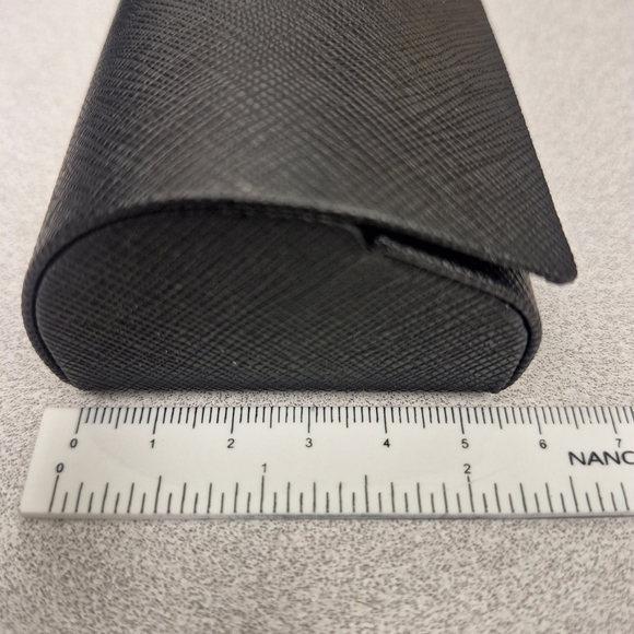 *** LIMITED-TIME get 24-30% OFF *** PRADA hardcase for sunglasses - Picture 4 of 6